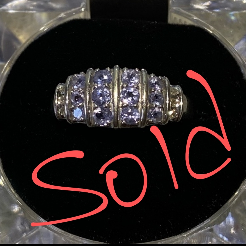 🛑🚩 SOLD 🚩🛑 10K White Gold Tanzanite and Diamond Ring